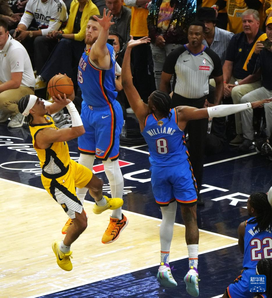 爱游戏平台-包含国际比赛日NBA常规赛焦点战,印第安纳步行者刷新队史纪录,更衣室稳定,细节决定成败的词条